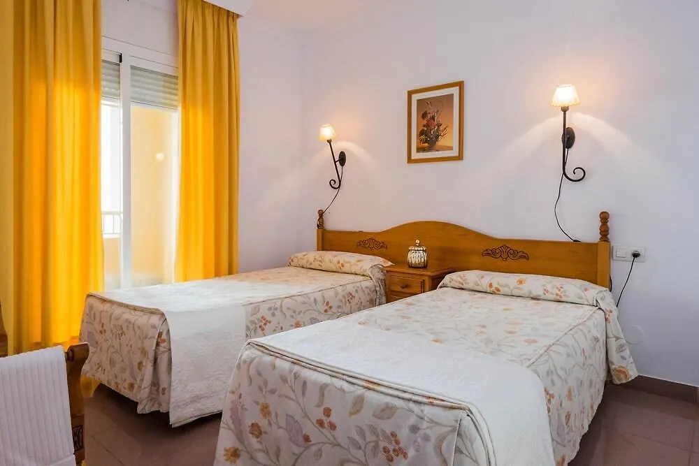 Apartamentos Andalucia - Edificio Cantares Nerja 2*,  Spain